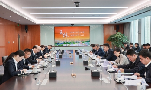 广西玉林市委书记王琛莅临尊龙凯时人生就是搏调研