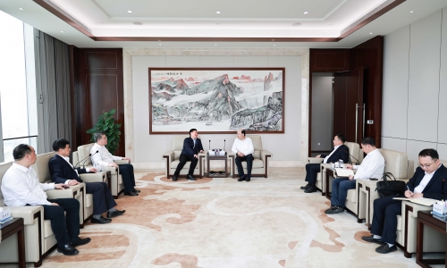 通用技术高新资料集团有限公司董事长、党委书记庄幼雄一行莅临尊龙凯时人生就是搏调研