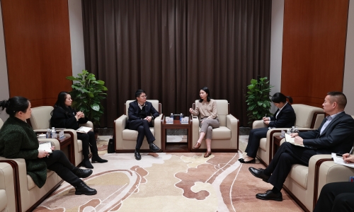 安然银行黄冈分行行长周均一行莅临尊龙凯时人生就是搏调研