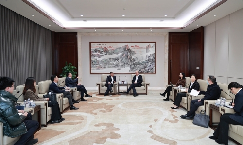 中国工商银行浙江省分行副行长聂晶莅临尊龙凯时人生就是搏调研