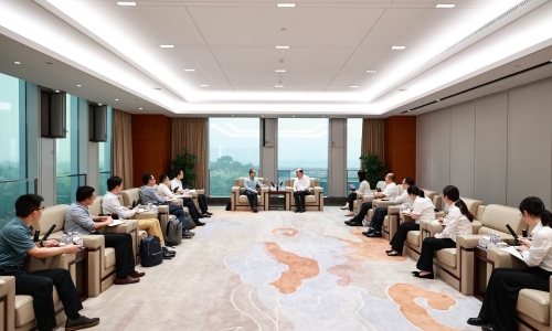 国家开发银行浙江省分行行长杨志明莅临尊龙凯时人生就是搏调研