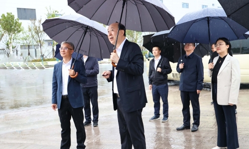 嘉兴市委副书记、市长李军莅临尊龙凯时人生就是搏调研并宣讲党的二十届四中全会精神